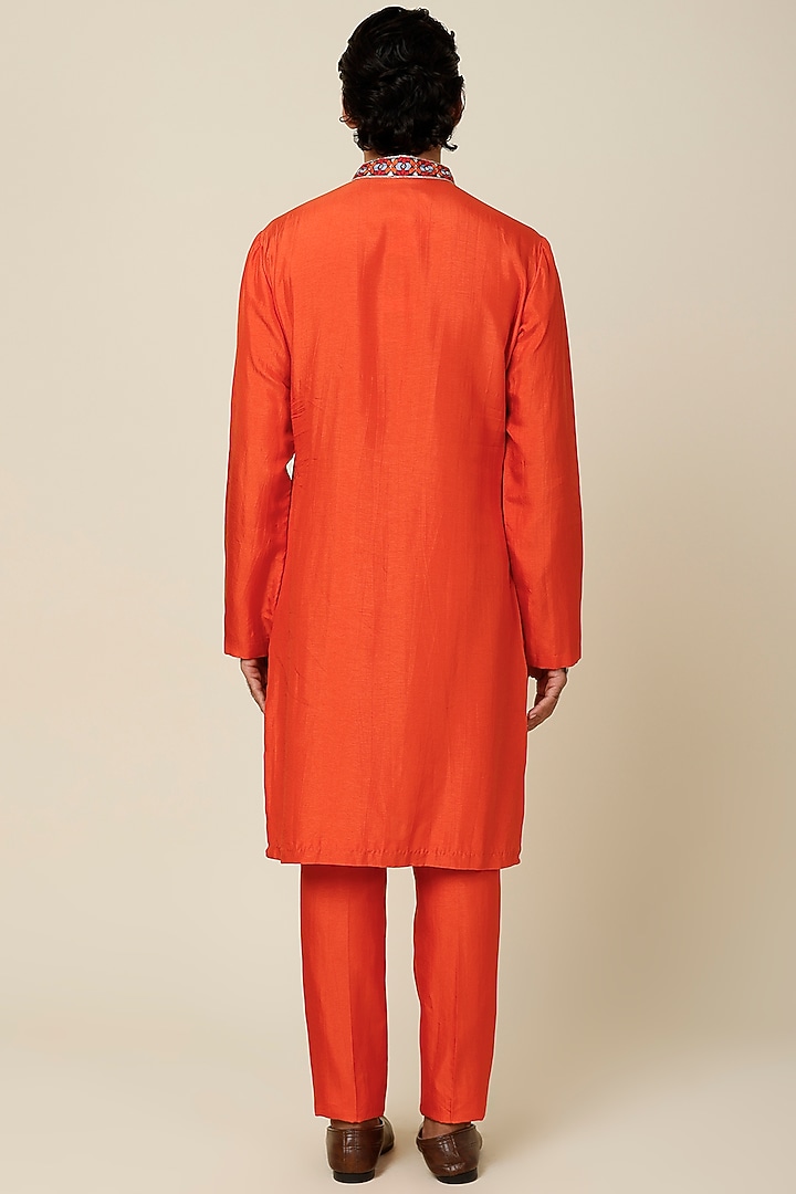 Orange Crepe Silk leaf Printed Kurta by Sva By Sonam & Paras Modi Men at Pernia's Pop Up Shop