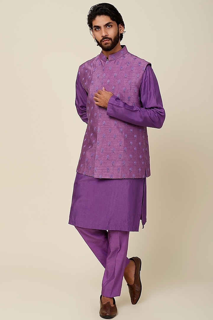 Purple Embroidered Bundi Jacket by Sva By Sonam & Paras Modi Men