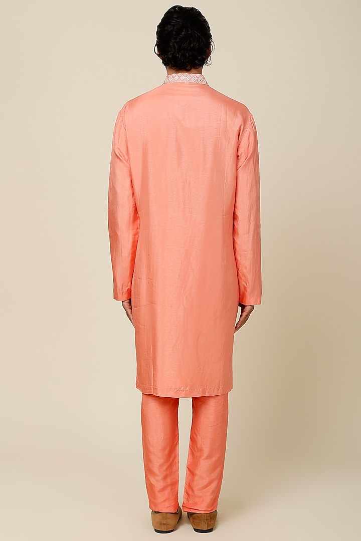 Coral Embroidered kurta Set by Sva By Sonam & Paras Modi Men at Pernia's Pop Up Shop