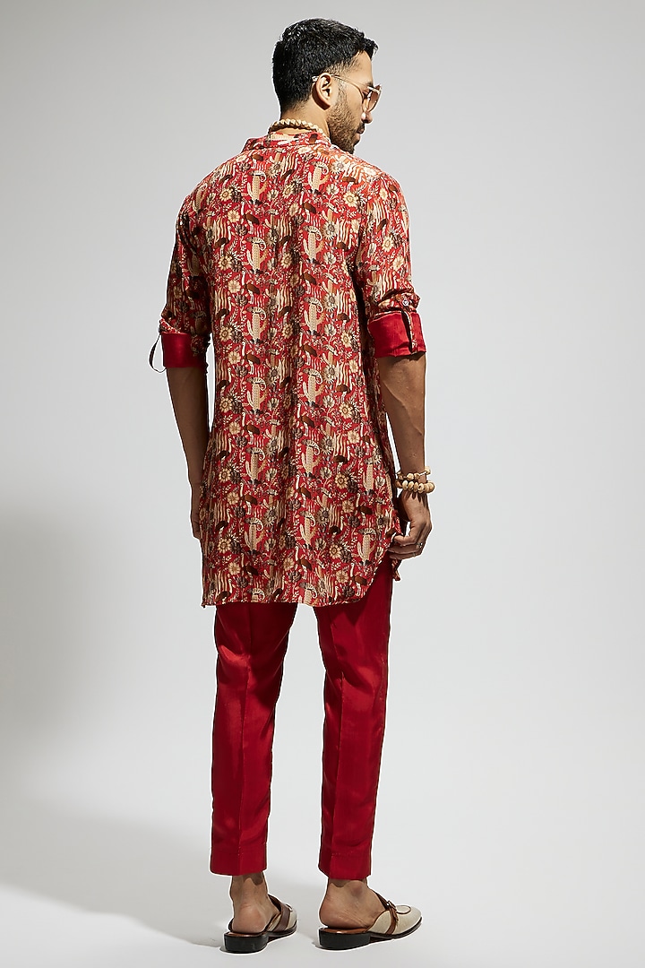 Orange Crepe Kurta by Sva By Sonam & Paras Modi Men at Pernia's Pop Up Shop
