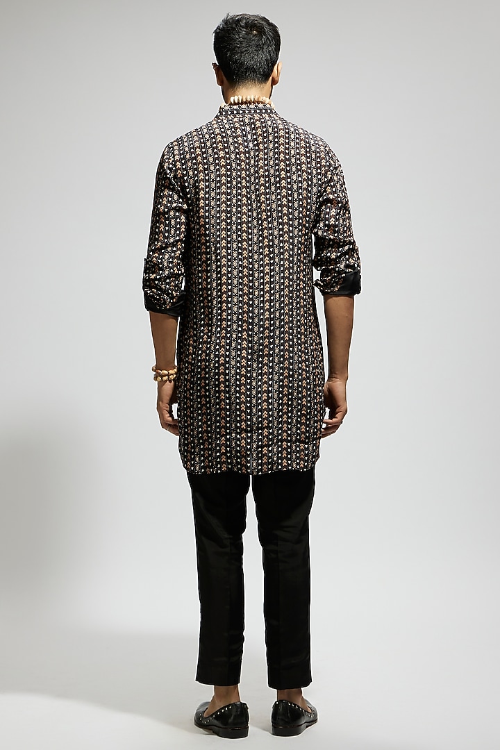 Black Crepe Boho Printed Kurta by Sva By Sonam & Paras Modi Men at Pernia's Pop Up Shop