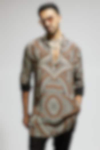 Brown Crepe Printed Kurta by Sva By Sonam & Paras Modi Men at Pernia's Pop Up Shop