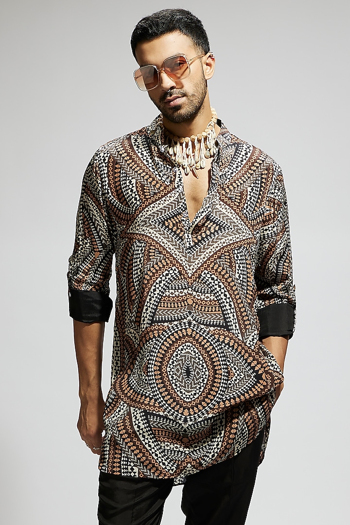 Brown Crepe Printed Kurta by Sva By Sonam & Paras Modi Men at Pernia's Pop Up Shop