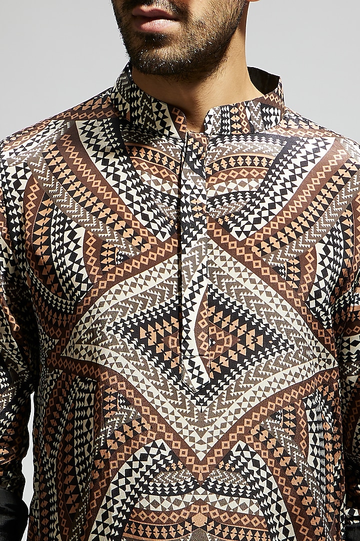 Brown Crepe Printed Kurta by Sva By Sonam & Paras Modi Men at Pernia's Pop Up Shop