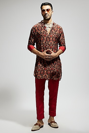 Grey Crepe Jaal Printed Kurta by Sva By Sonam & Paras Modi Men at Pernia's Pop Up Shop
