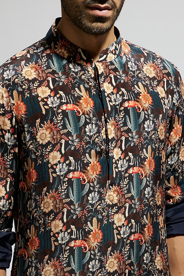 Blue Crepe Jaal Embellished Kurta by Sva By Sonam & Paras Modi Men at Pernia's Pop Up Shop