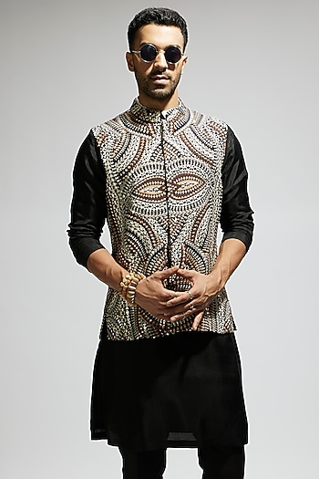 Brown Silk Embellished Bundi Jacket by Sva By Sonam & Paras Modi Men at Pernia's Pop Up Shop