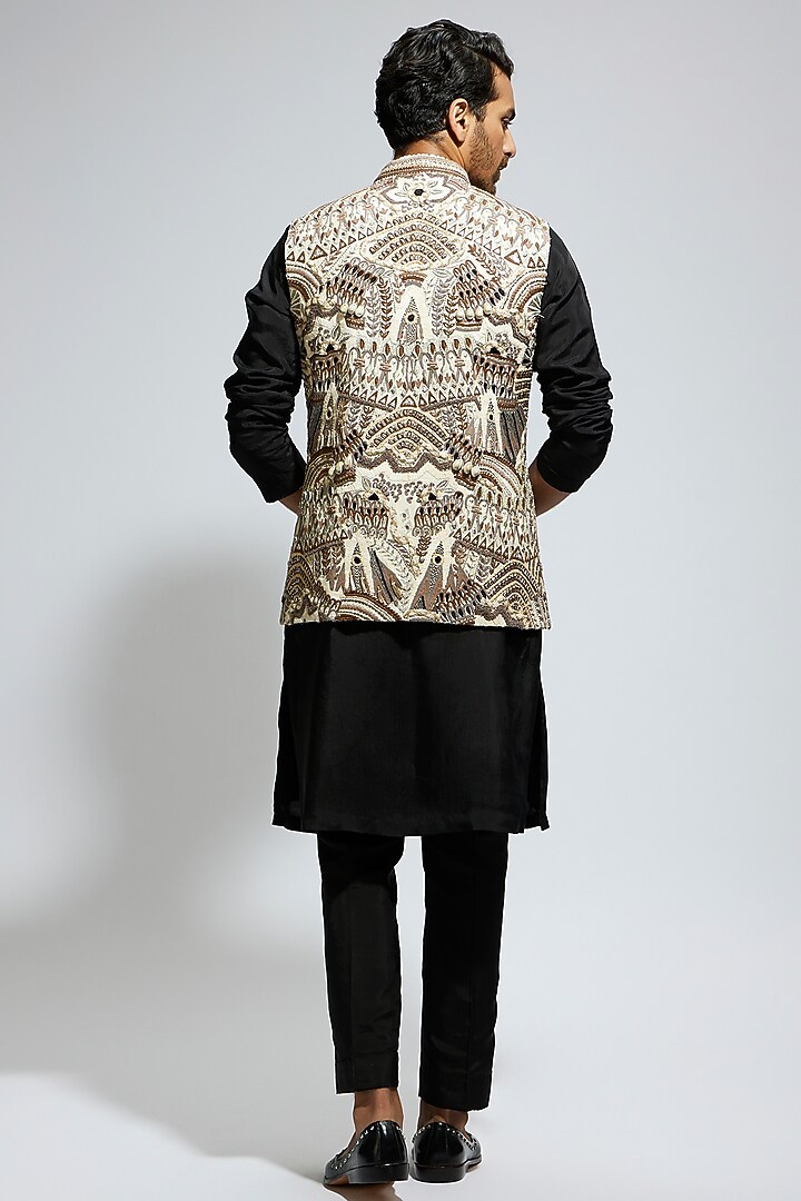 Ivory Silk Abstract Embroidered Bundi Jacket Set by Sva By Sonam & Paras Modi Men at Pernia's Pop Up Shop