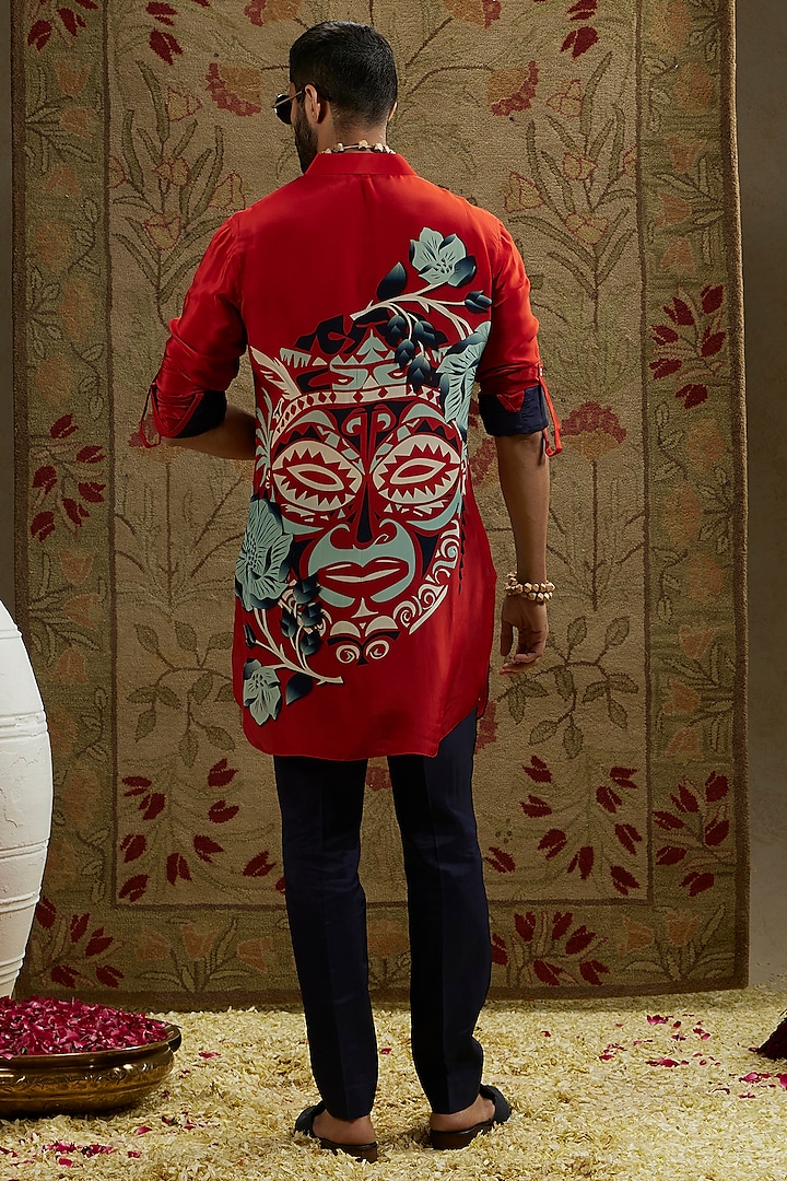 Red Crepe Printed Kurta by SVA BY SONAM & PARAS MODI Men at Pernia's Pop Up Shop