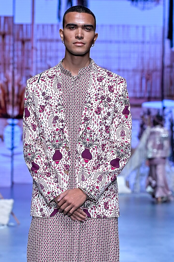 Merlot Crepe Jaal Printed Indo-Western Jacket Set by SVA BY SONAM & PARAS MODI Men at Pernia's Pop Up Shop