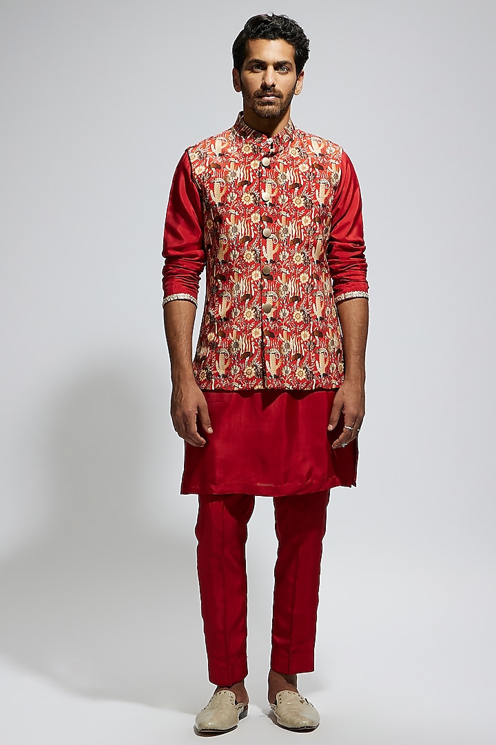 Orange Silk Jaal Printed Bundi Jacket Set by Sva By Sonam & Paras Modi Men at Pernia's Pop Up Shop