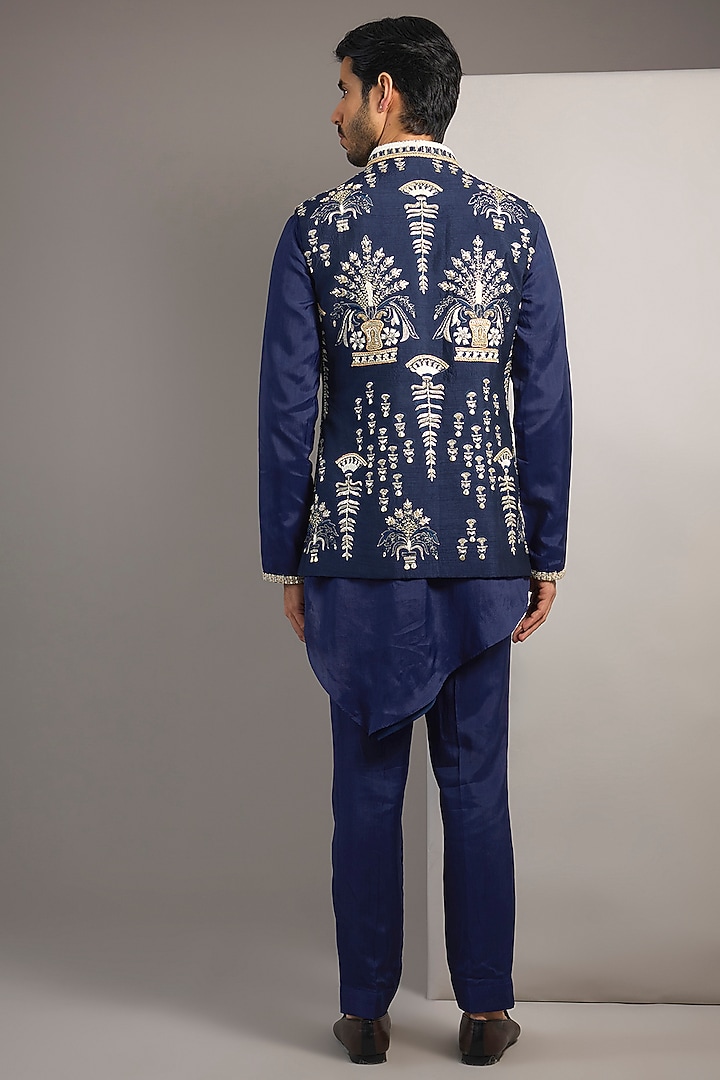 Navy Blue Silk & Organza Embellished Bundi Jacket by SVA BY SONAM & PARAS MODI Men at Pernia's Pop Up Shop