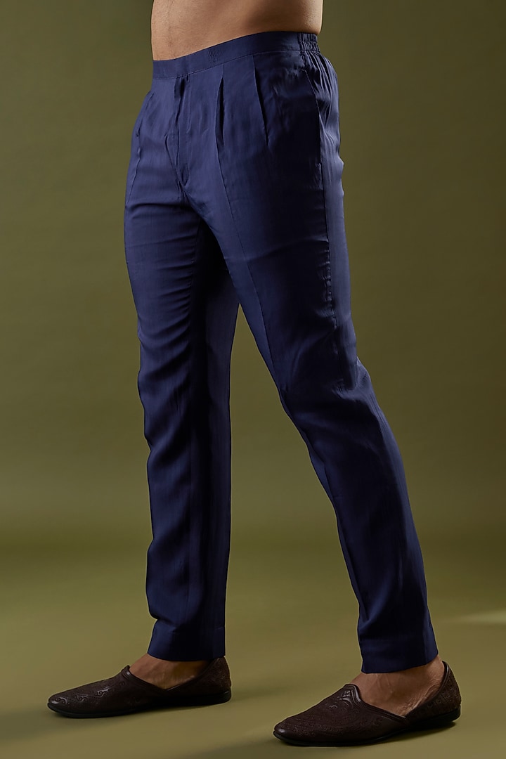 Navy Blue & Red Habutai Silk Embroidered Wedding Indowestern Set by SVA BY SONAM & PARAS MODI Men at Pernia's Pop Up Shop
