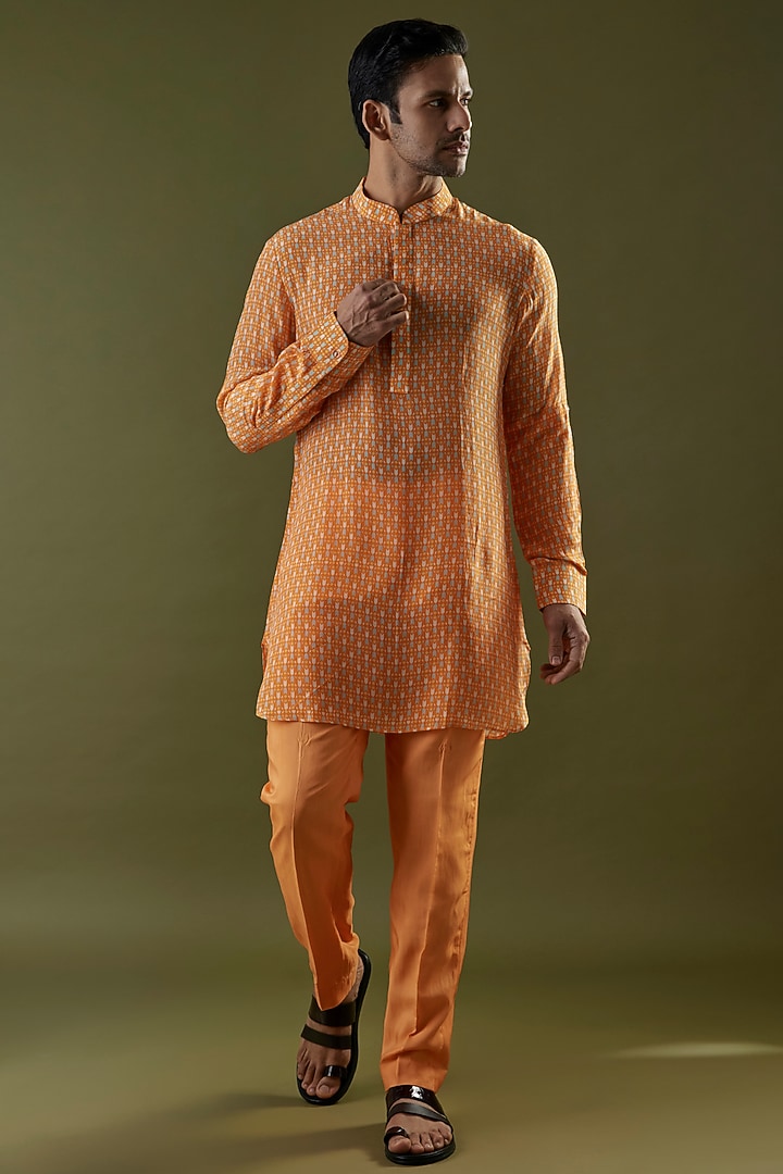 Orange Crepe Geometric Printed Kurta by SVA BY SONAM & PARAS MODI Men at Pernia's Pop Up Shop