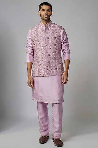 LILAC KURTA WITH EMBELLISHED COLLAR AND KURTA PATTI AND PANTS PAIRED WITH LILAC INTRICATE EMBELLISHED BUNDI