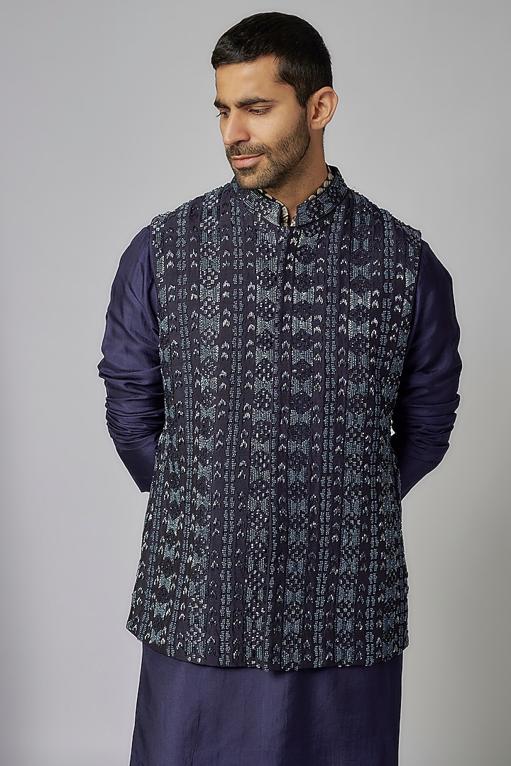 Navy Blue Raw Silk Embellished Bundi Jacket Set by Sva By Sonam & Paras Modi Men at Pernia's Pop Up Shop