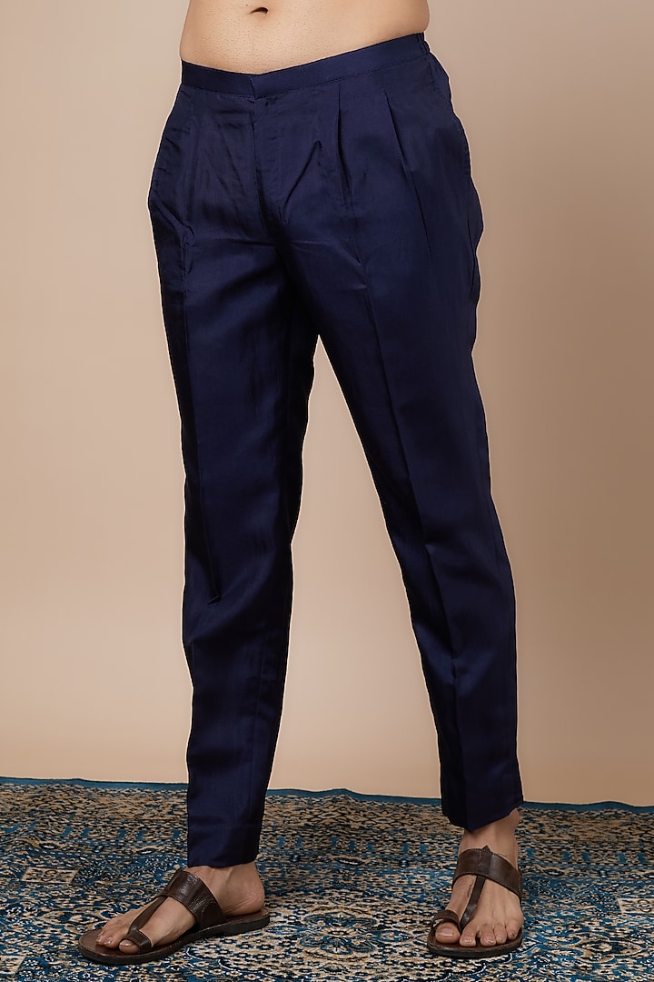 Multi-Colored Silk Embellished Kurta Set by SVA BY SONAM & PARAS MODI Men at Pernia's Pop Up Shop
