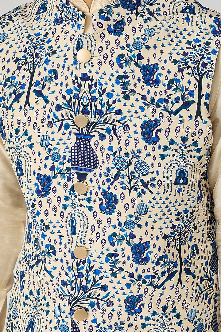 Safar Blue Crepe Jaal Printed Bundi Jacket by Sva By Sonam & Paras Modi Men at Pernia's Pop Up Shop