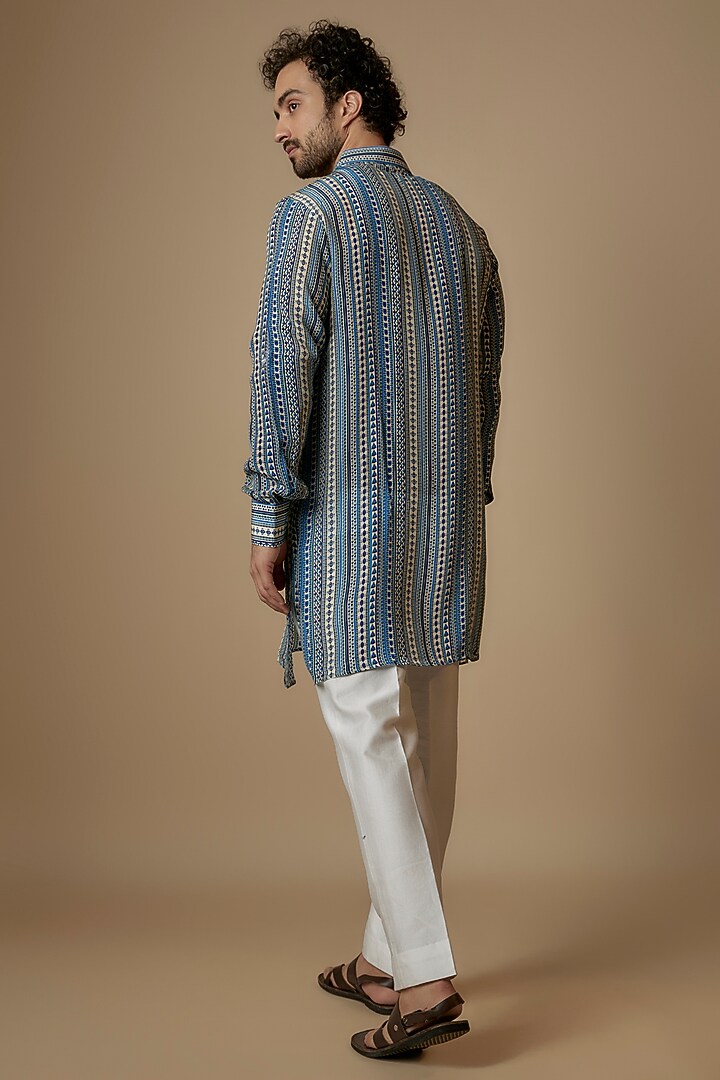 Blue Crepe Stripe Printed Kurta by Sva By Sonam & Paras Modi Men at Pernia's Pop Up Shop