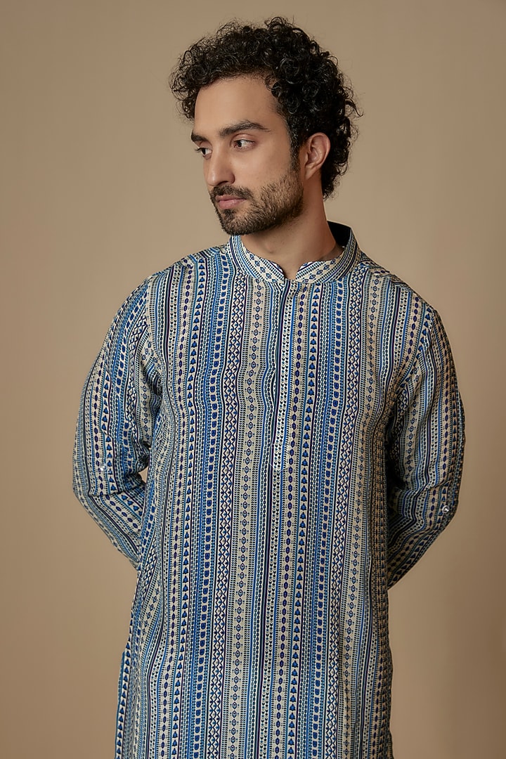 Blue Crepe Stripe Printed Kurta by Sva By Sonam & Paras Modi Men at Pernia's Pop Up Shop