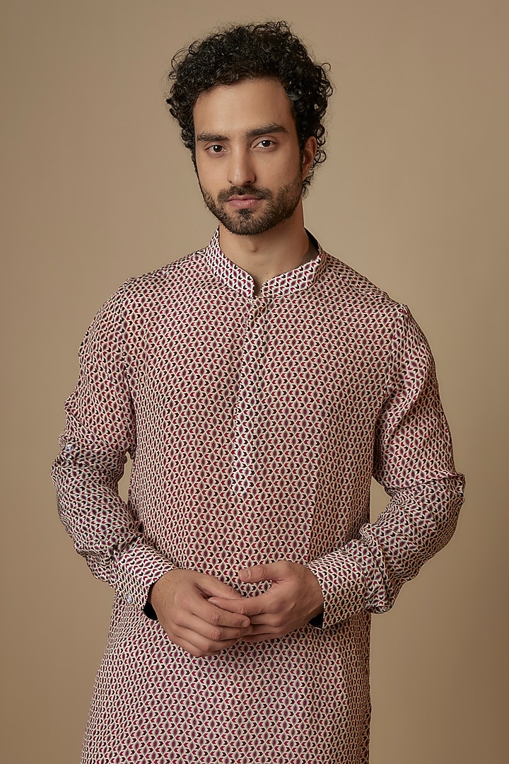 Merlot Crepe Geometric Printed Kurta by Sva By Sonam & Paras Modi Men at Pernia's Pop Up Shop