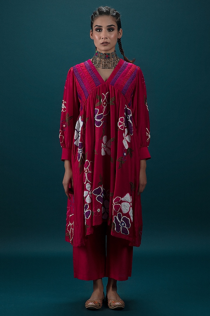 Red Cotton Silk 3D Floral Motif Embroidered Tunic Set by SVASTIH at Pernia's Pop Up Shop