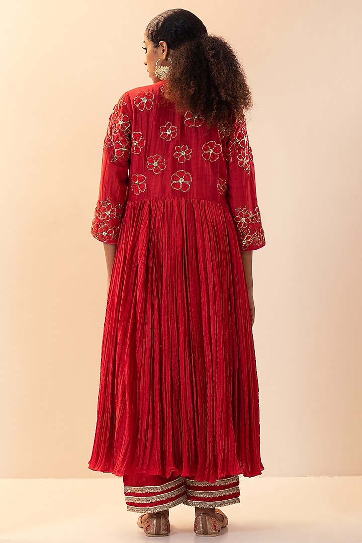 Red Cotton Silk Embroidered Crinkled Wedding Anarkali Set by SVASTIH at Pernia's Pop Up Shop