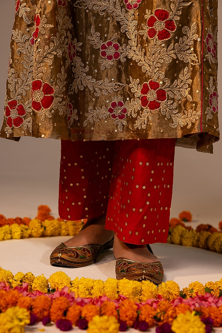 Gold Pure Tissue Sequins & 3D Floral Embroidered Kurta Set by SVASTIH at Pernia's Pop Up Shop