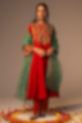 Red Organic Dobby Sequins & 3D Floral Embroidered Kurta Set by SVASTIH at Pernia's Pop Up Shop