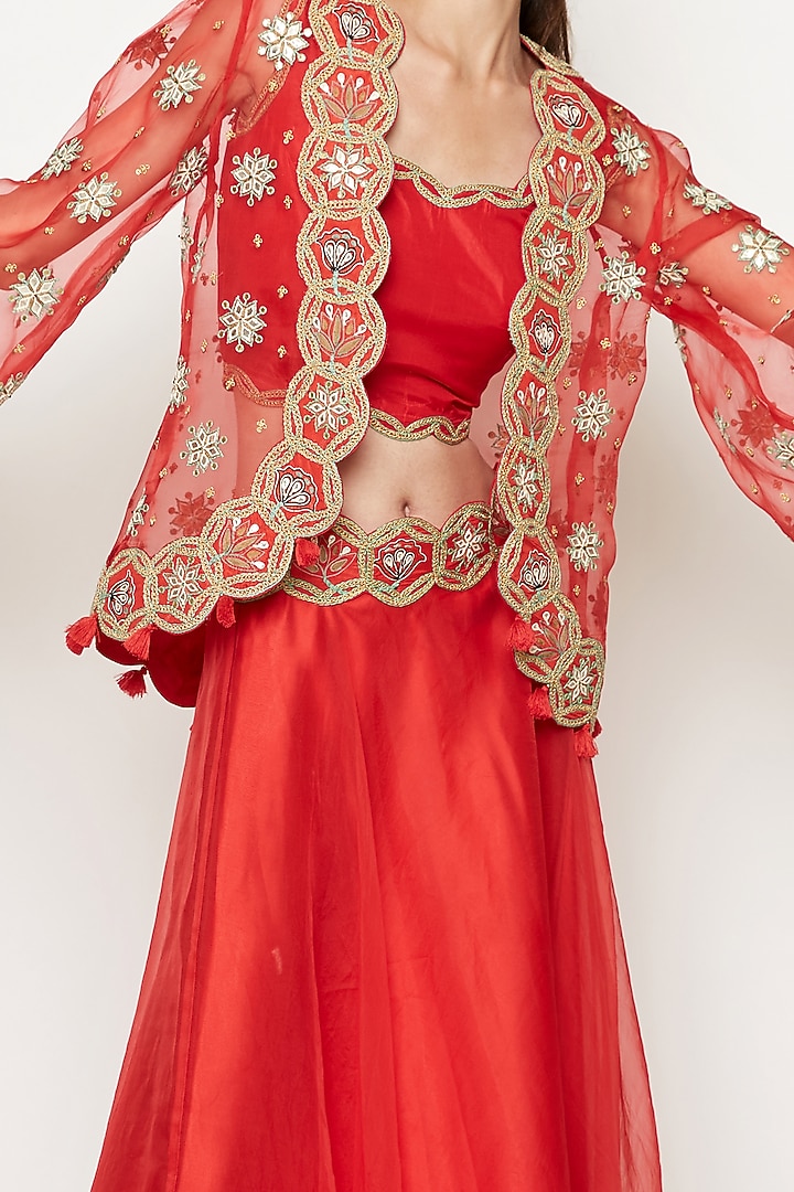 Red Embroidered Wedding Lehenga Set With Cape by Swati Vijaivargie at Pernia's Pop Up Shop