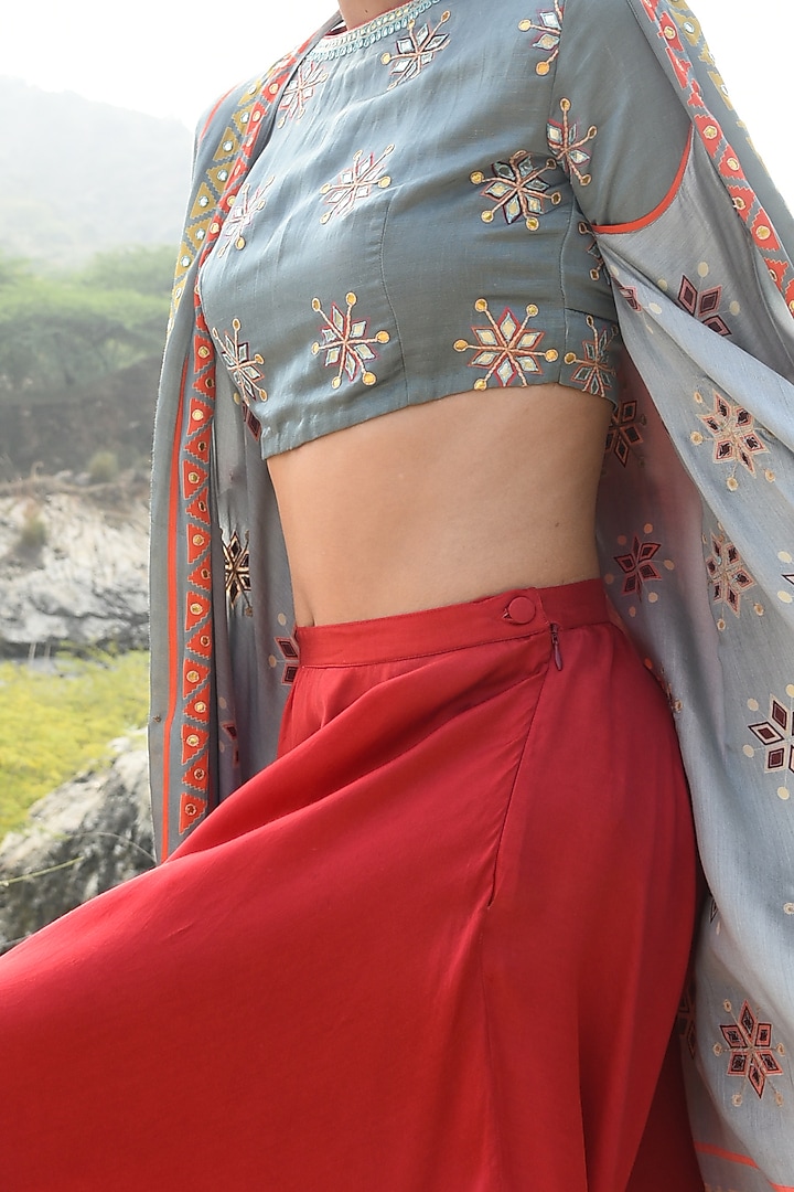 Grey Embroidered Pant Set by Swati Vijaivargie at Pernia's Pop Up Shop