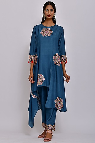 Teal Blue Embroidered Tunic Set by Swati Vijaivargie