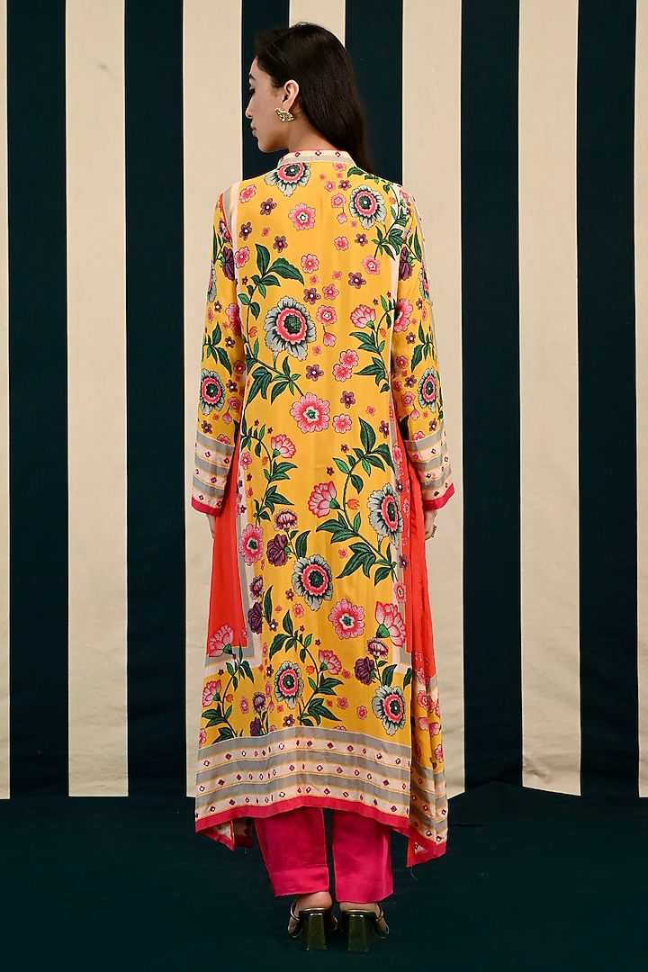 Mustard & Red Habutai Silk Mirror Work Kurta Set by Swati Vijaivargie at Pernia's Pop Up Shop