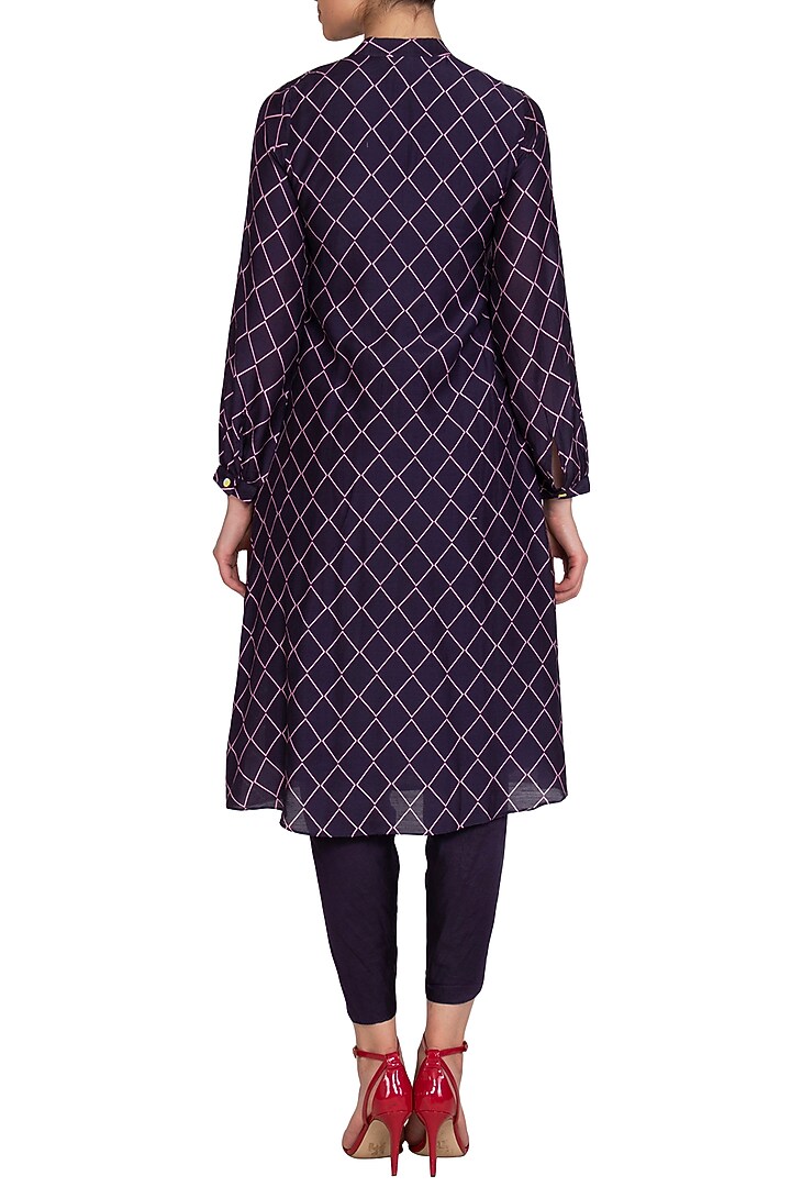 Navy Blue Printed Tunic by Swati Vijaivargie at Pernia's Pop Up Shop