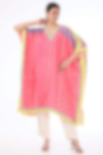 Red & Pink Habutai Silk Digital Printed Kaftan Set by Swati Vijaivargie at Pernia's Pop Up Shop