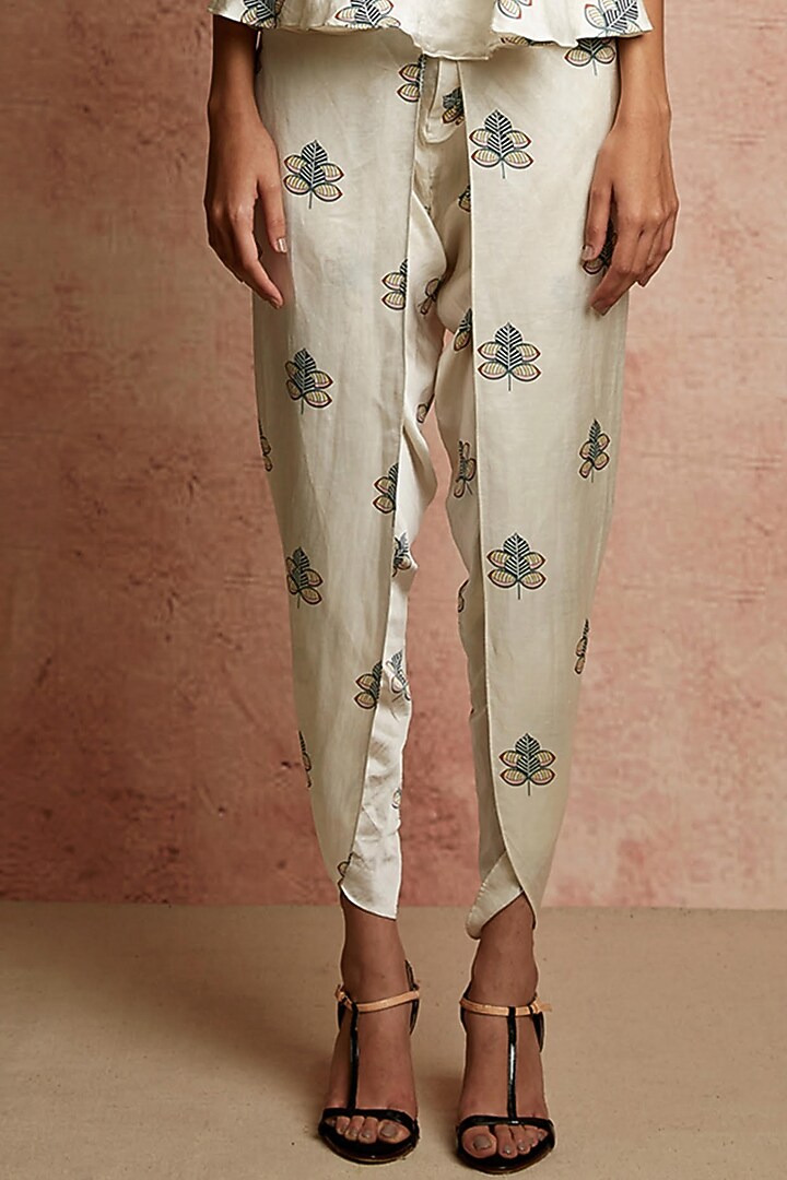 Ivory Dhoti Pants With Butti Detailing by Swati Vijaivargie at Pernia's Pop Up Shop