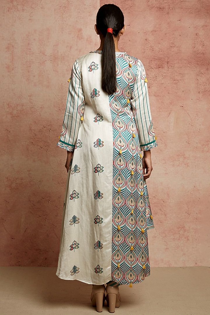 Ivory Printed Wrap Kurta by Swati Vijaivargie at Pernia's Pop Up Shop