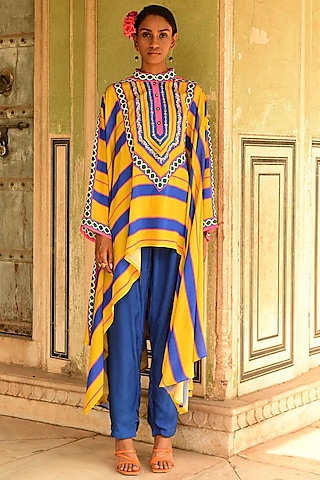 Multi-Colored Silk Printed & Embroidered Cape Set by Swati Vijaivargie