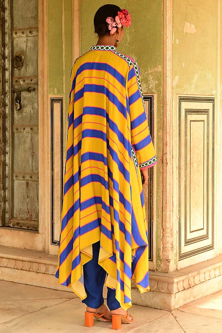 Multi-Colored Silk Printed & Embroidered Cape Set by Swati Vijaivargie at Pernia's Pop Up Shop