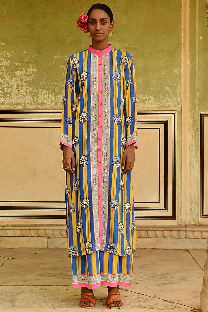 Multi-Colored Silk Printed Kurta Set by Swati Vijaivargie at Pernia's Pop Up Shop