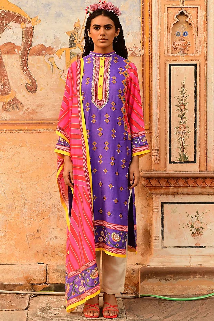 Multi-Colored Silk Printed Kurta Set by Swati Vijaivargie