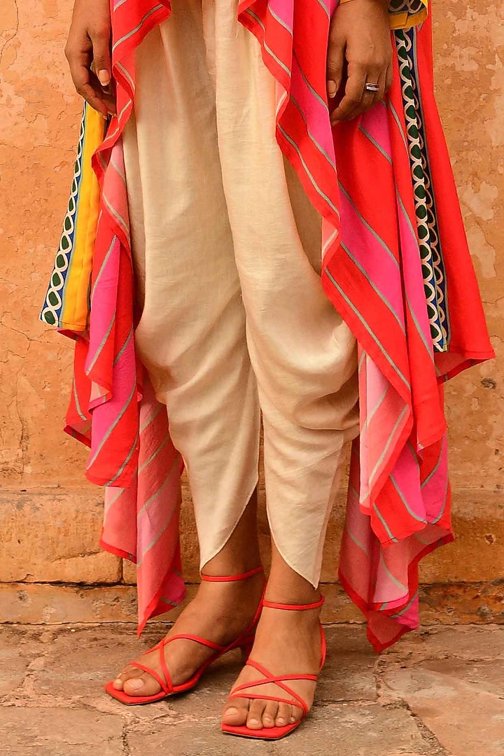 Multi-Colored Silk Printed Cape Set by Swati Vijaivargie at Pernia's Pop Up Shop