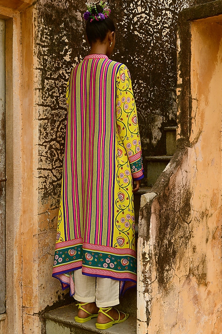 Lime Yellow Silk Kurta Set by Swati Vijaivargie at Pernia's Pop Up Shop