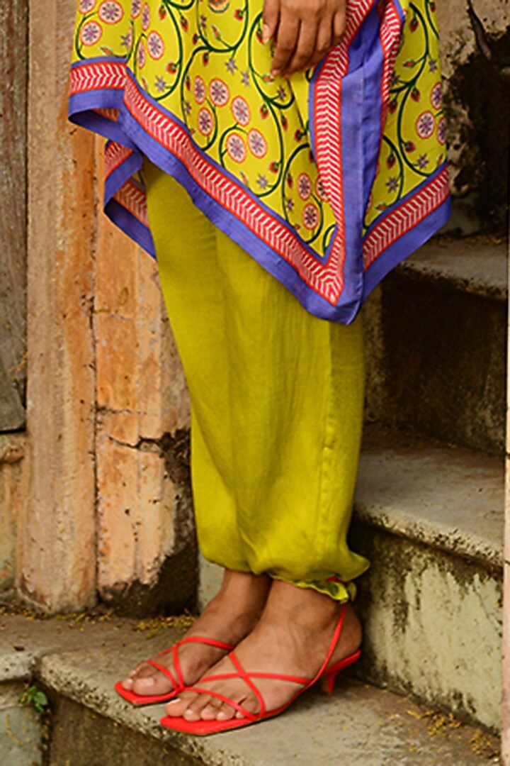 Multi-Colored Silk Printed Kaftan Set by Swati Vijaivargie at Pernia's Pop Up Shop