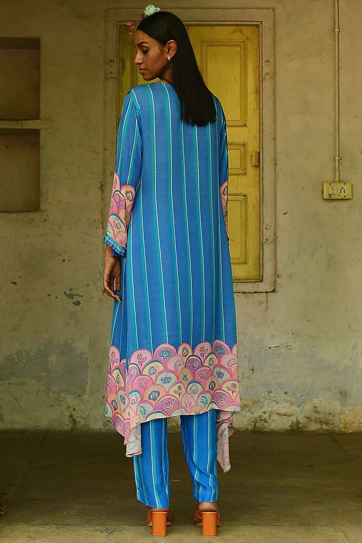 Blue Silk Printed Asymmetrical Tunic Set by Swati Vijaivargie at Pernia's Pop Up Shop