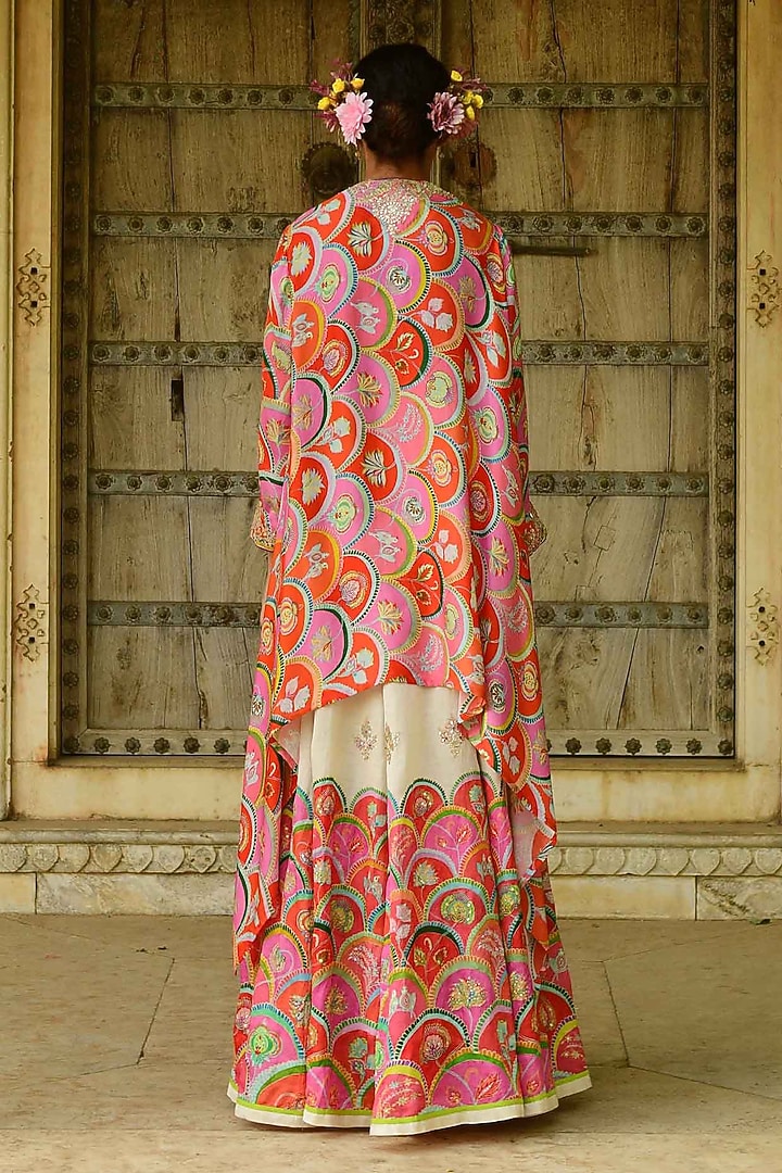 White Modal Satin & Linen Satin Embroidered Jacket Wedding Lehenga Set by Swati Vijaivargie at Pernia's Pop Up Shop