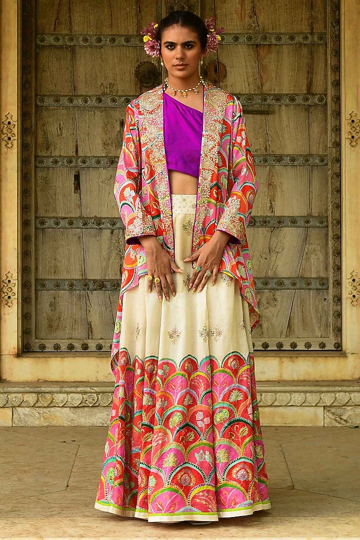 White Modal Satin & Linen Satin Embroidered Jacket Wedding Lehenga Set by Swati Vijaivargie at Pernia's Pop Up Shop