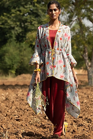 Grey Printed Overlay Jacket Set by Swati Vijaivargie