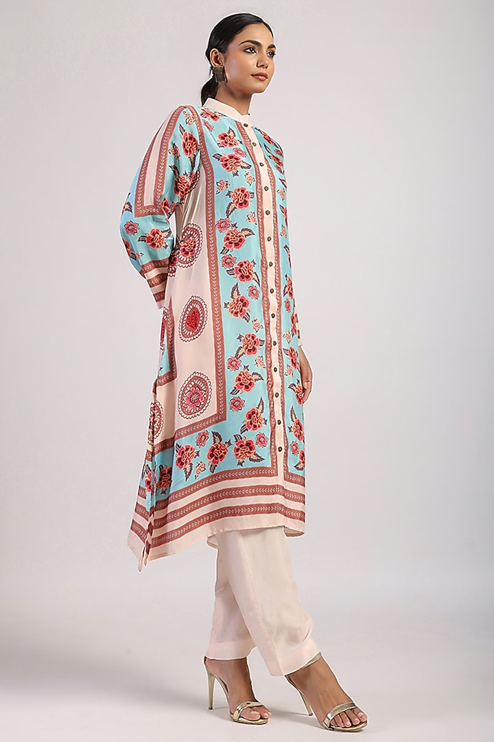 Ivory & Aqua Silk Straight Kurta Set by Swati Vijaivargie at Pernia's Pop Up Shop