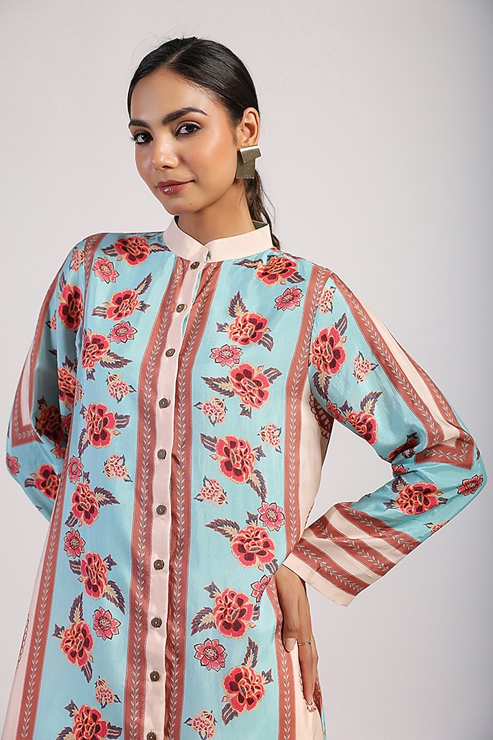 Ivory & Aqua Silk Straight Kurta Set by Swati Vijaivargie at Pernia's Pop Up Shop
